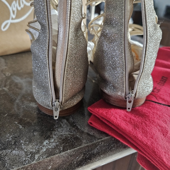 Louboutin sz 39.5 - Picture 2 of 11